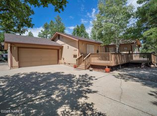 17395 Sequoia Dr, Munds Park, AZ 86017