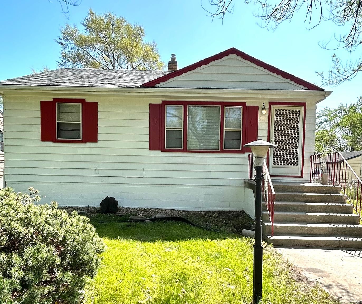 611 Colfax St, Gary, IN 46406 Zillow