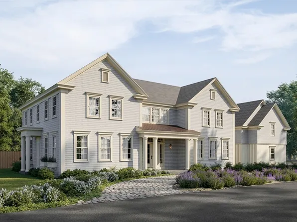 26 Toppans Ln, Newburyport, MA 01950