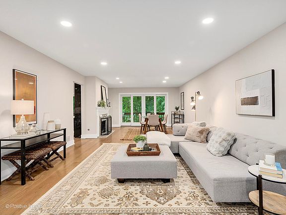 3rd image of 11145 Indian Woods Dr