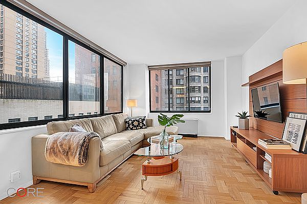 1st image of 62 W 62nd St APT 9A