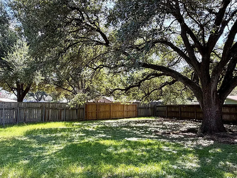 1410 S Circle St — Photo 19