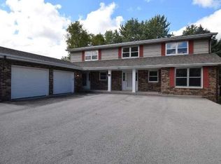 6831 Enge Dr, West Bend, WI 53090