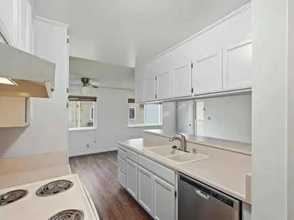 5122 Rhode Island Dr APT 3, Sacramento, CA 95841