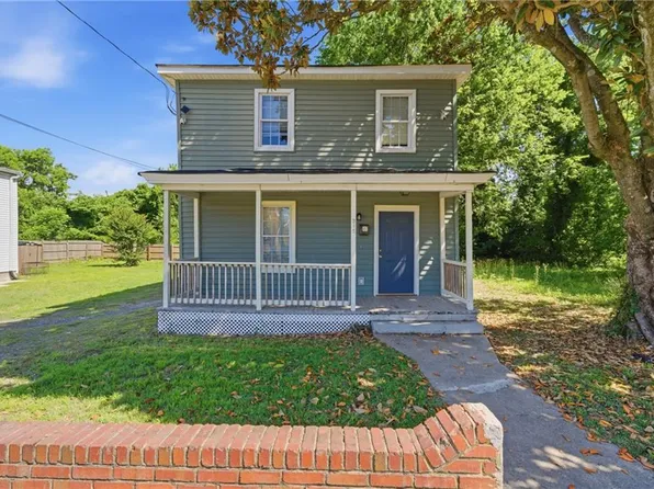 315 Saint Matthew St, Petersburg, VA 23803