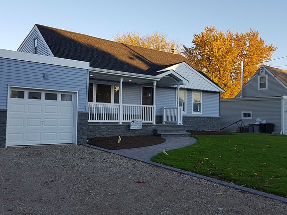 3rd image of 549 Alwick Ave