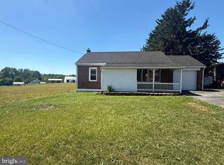 3018 Lincoln Hwy E, Gordonville, PA 17529