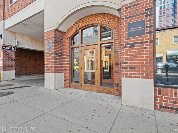 220 Mac Ave APT 313, East Lansing, MI 48823