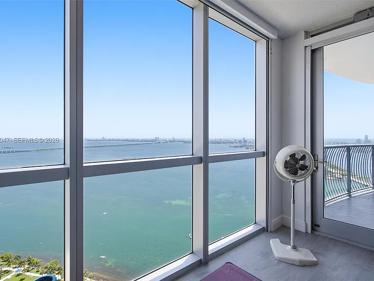 1750 N Bayshore Dr #4801 — Photo 22