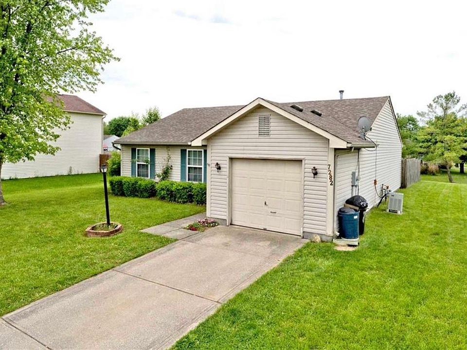 2nd image of 7282 Woodside Dr