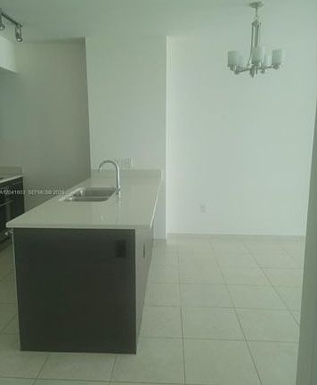 4th image of 500 Brickell Ave APT 2604