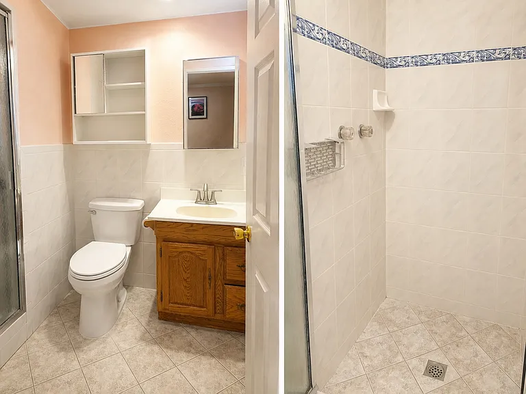 6600 Callicott Ave — Photo 17