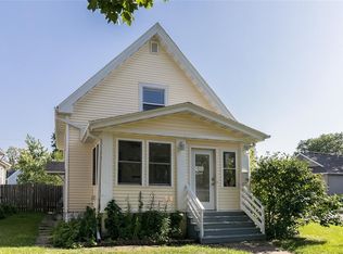 729 H Ave NW, Cedar Rapids, IA 52405