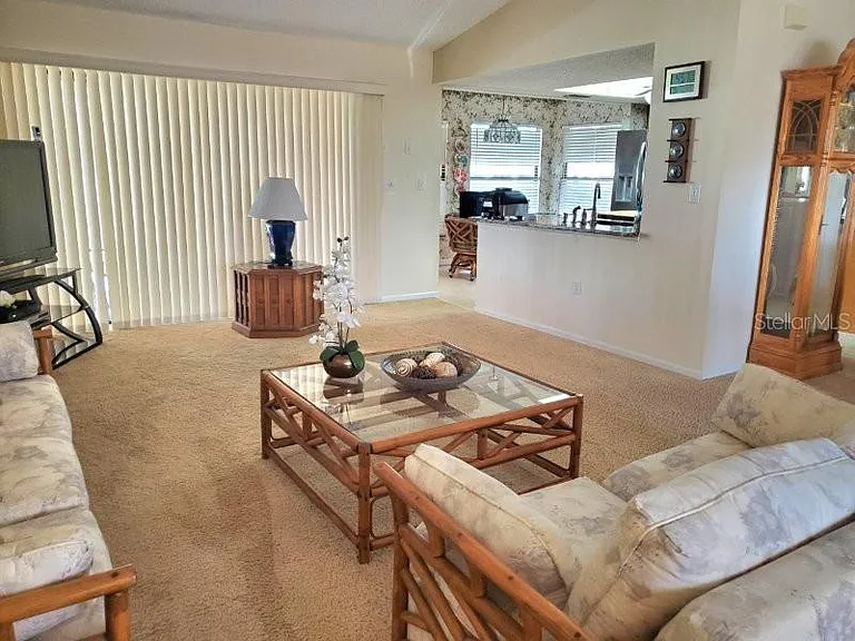 1472 Neapolitan Rd — Photo 9