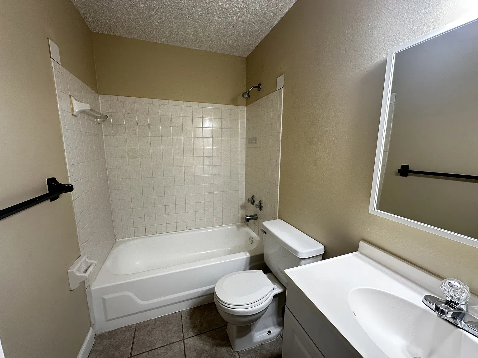4966 SE 111th Ln - 1 — Photo 3