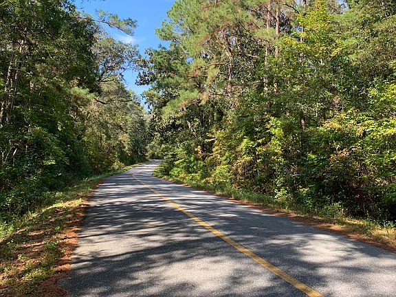 5th image of Beaver Creek Dr