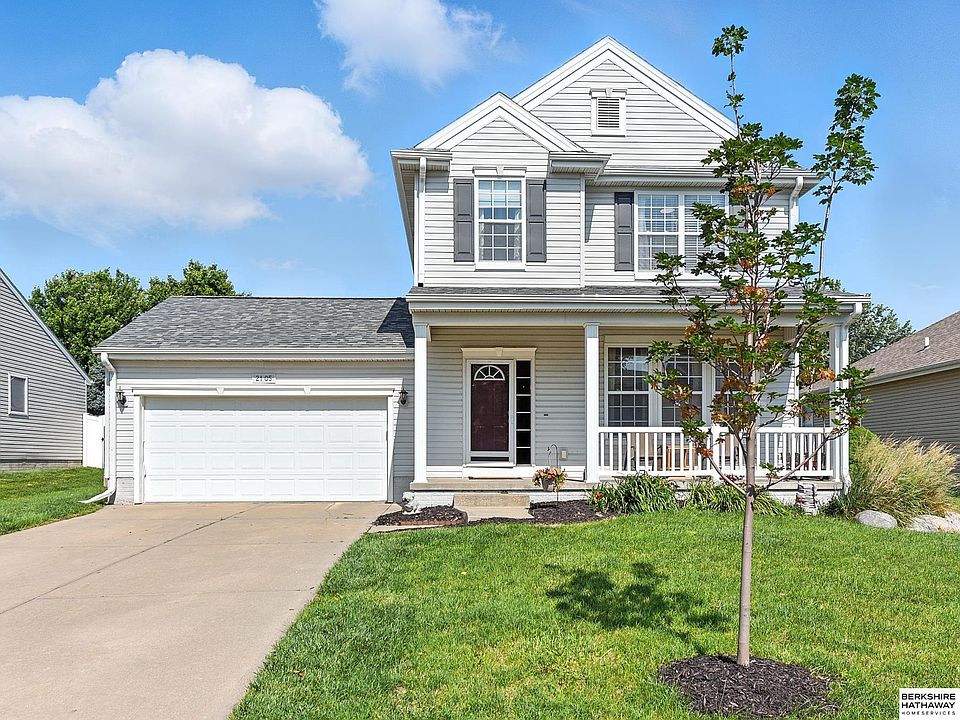 1st image of 2105 Petersen Dr