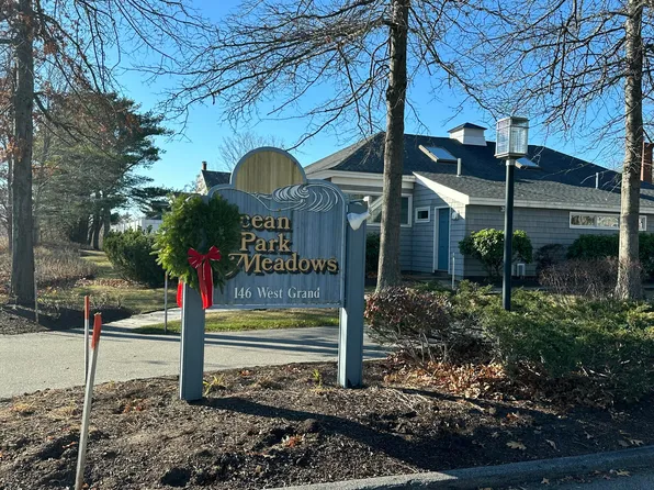 146 West Grand Avenue #60, Old Orchard Beach, ME 04064