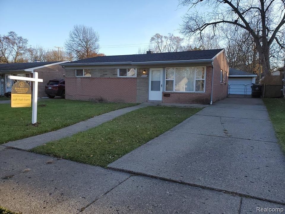 1st image of 35101 Fairchild St