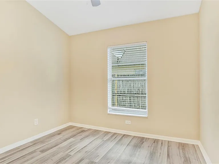 6369 Livewood Oaks Dr — Photo 19