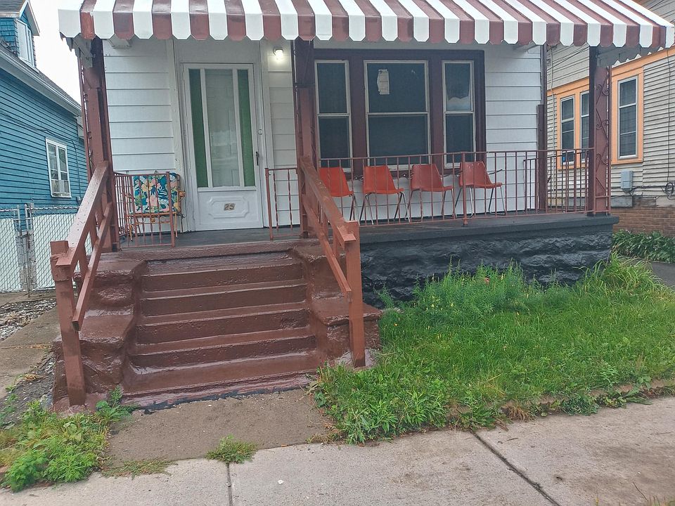 1st image of 25 Kehr St