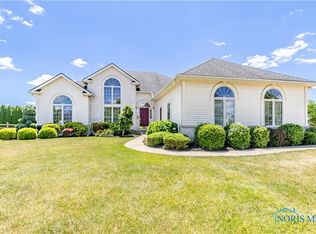 7309 Wood Creek Ln, Maumee, OH