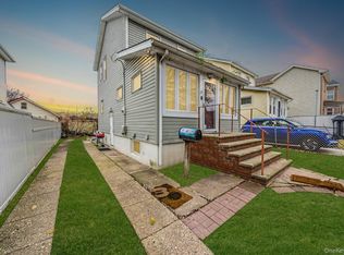 17 cliffside Avenue, Staten Island, NY 10304