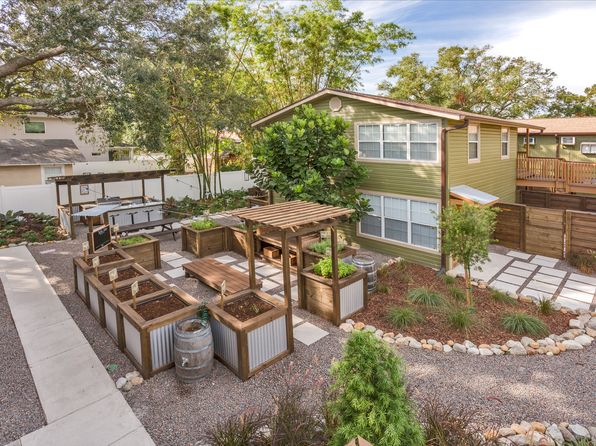 301 S Gomez Ave #4