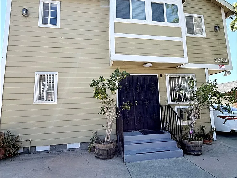 3250 Andrita St #3 — Photo 32