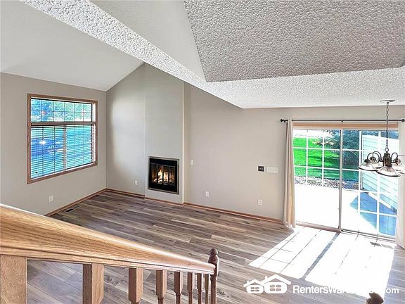 4th image of 12938 Echo Ln