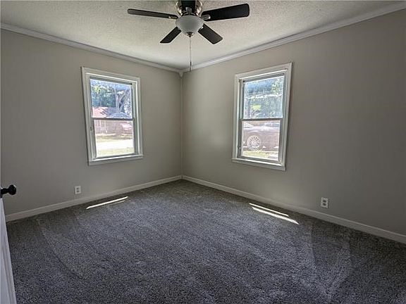 3rd image of 2132 Maddi Ave