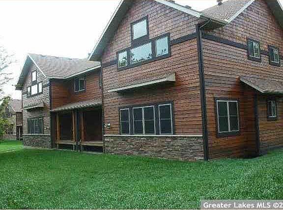 2nd image of 16482 Park Estates Drive