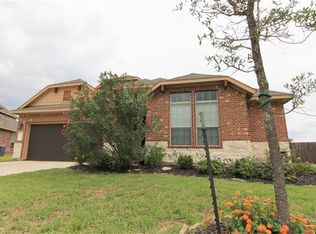 18326 Redoak Manor Ln, Cypress, TX 77433