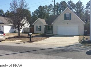 858 Nighthawk Pl, Fayetteville, NC 28314