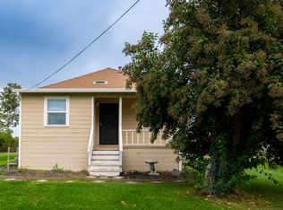 1974 Snyder Ln, Stockton, CA 95215