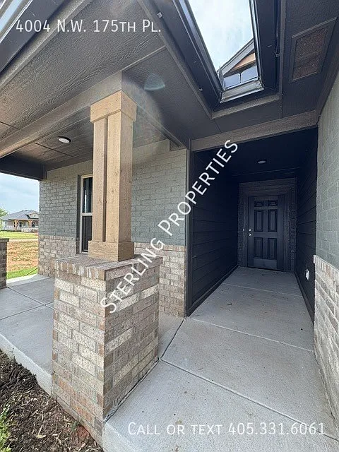 3 bed, 1158 sqft, $1,650 — Photo 2