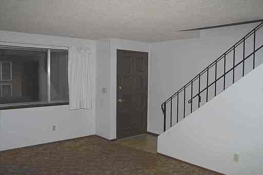 5th image of 1914 E Mill Plain Blvd APT 1