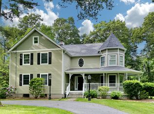 548 Eder Ave, Wyckoff, NJ 07481