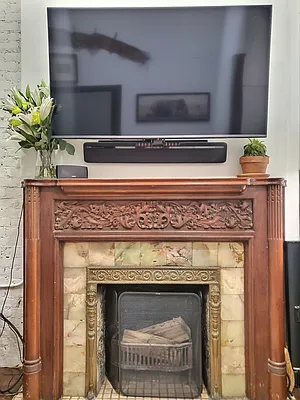 Sold by Real Broker NY LLC | media 4