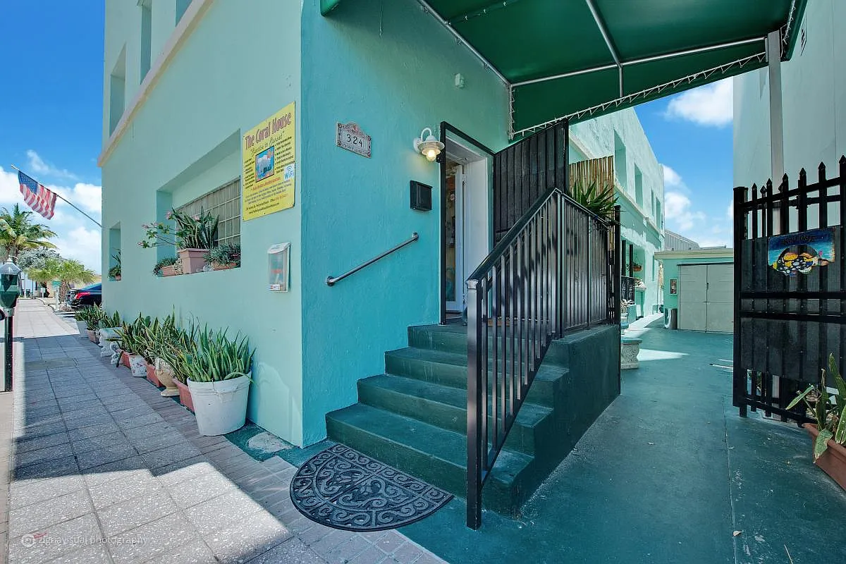 1 bed, 400 sqft, $2,000 — Photo 3