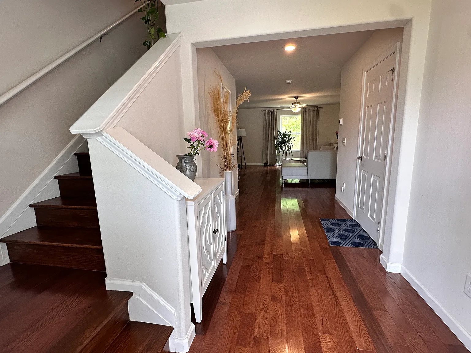 3 bed, 1800 sqft, $3,200 — Photo 3