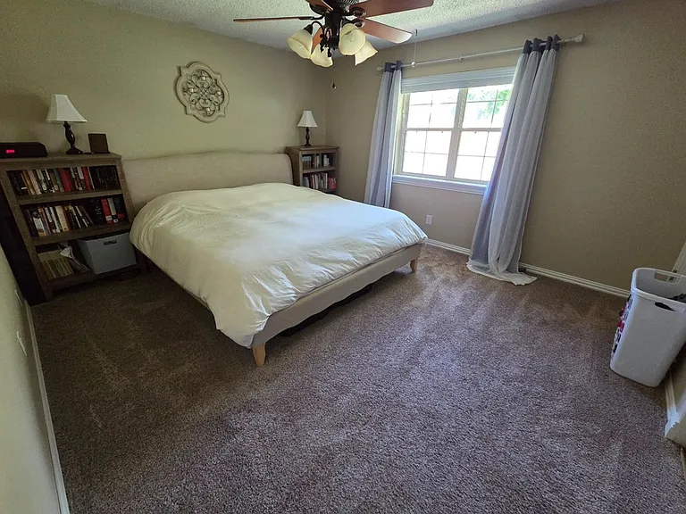 1604 Layton Ct — Photo 14