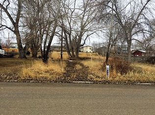 630 S Desmet Ave, Buffalo, WY 82834
