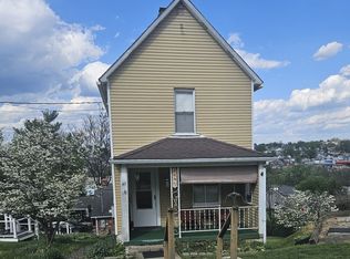 47 Elizabeth St, Washington, PA 15301