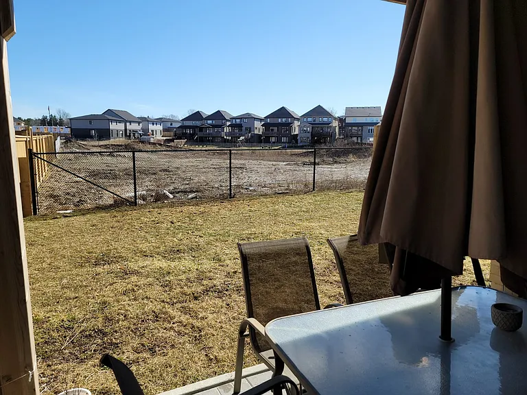 1236 Medway Park Dr #1236 — Photo 8
