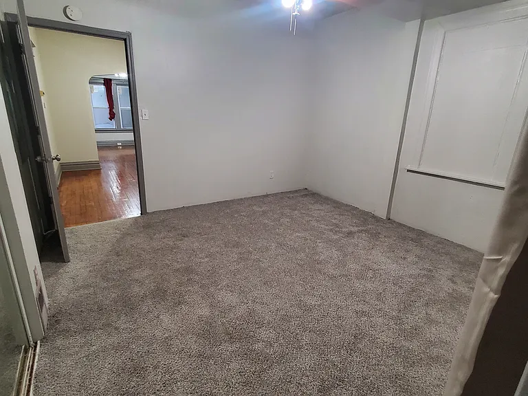 6609 Saint Louis Ave — Photo 41