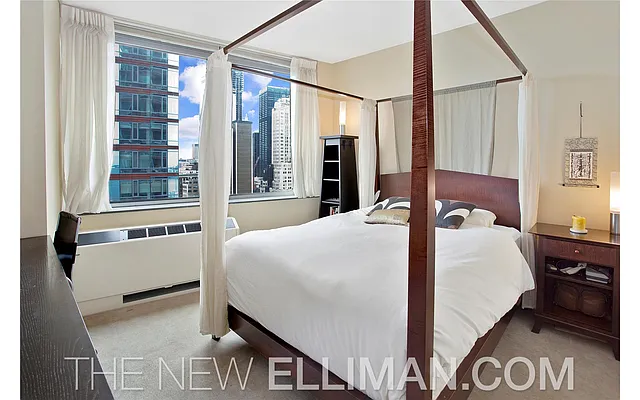 Sold by Douglas Elliman | media 18