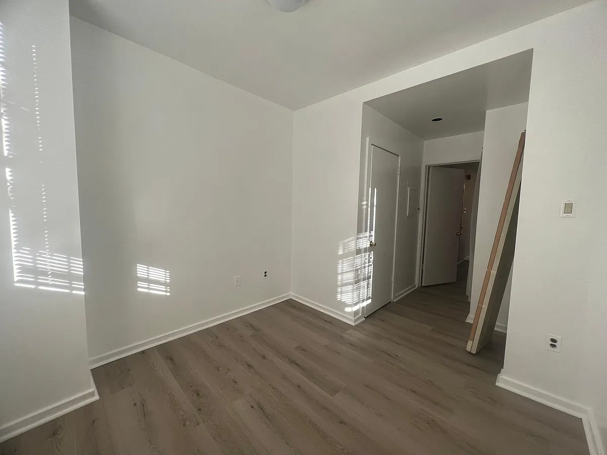 Building Photo - 1226 South St #2F