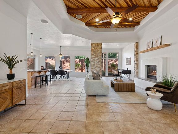 4th image of 250 N Snow Canyon Dr #17