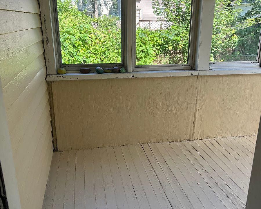 2nd image of 40 Spring St #1